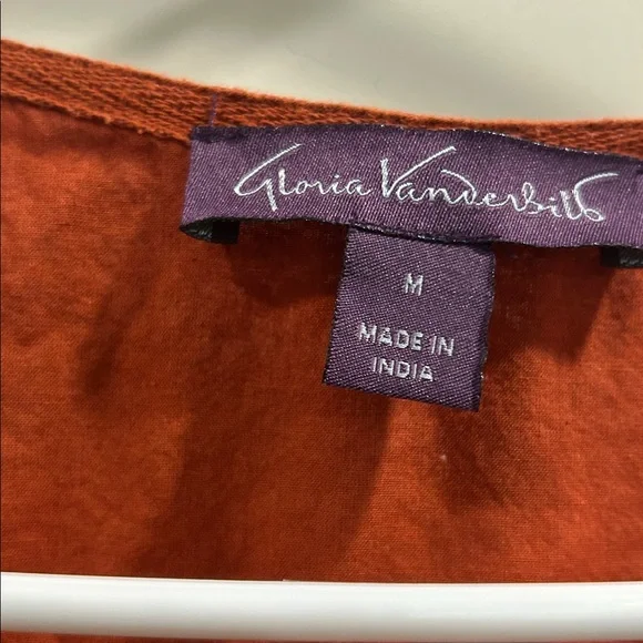 Gloria Vanderbilt 1/2 button down boho peasant pleat top 3/4 sleeve tab size M - Picture 5 of 11